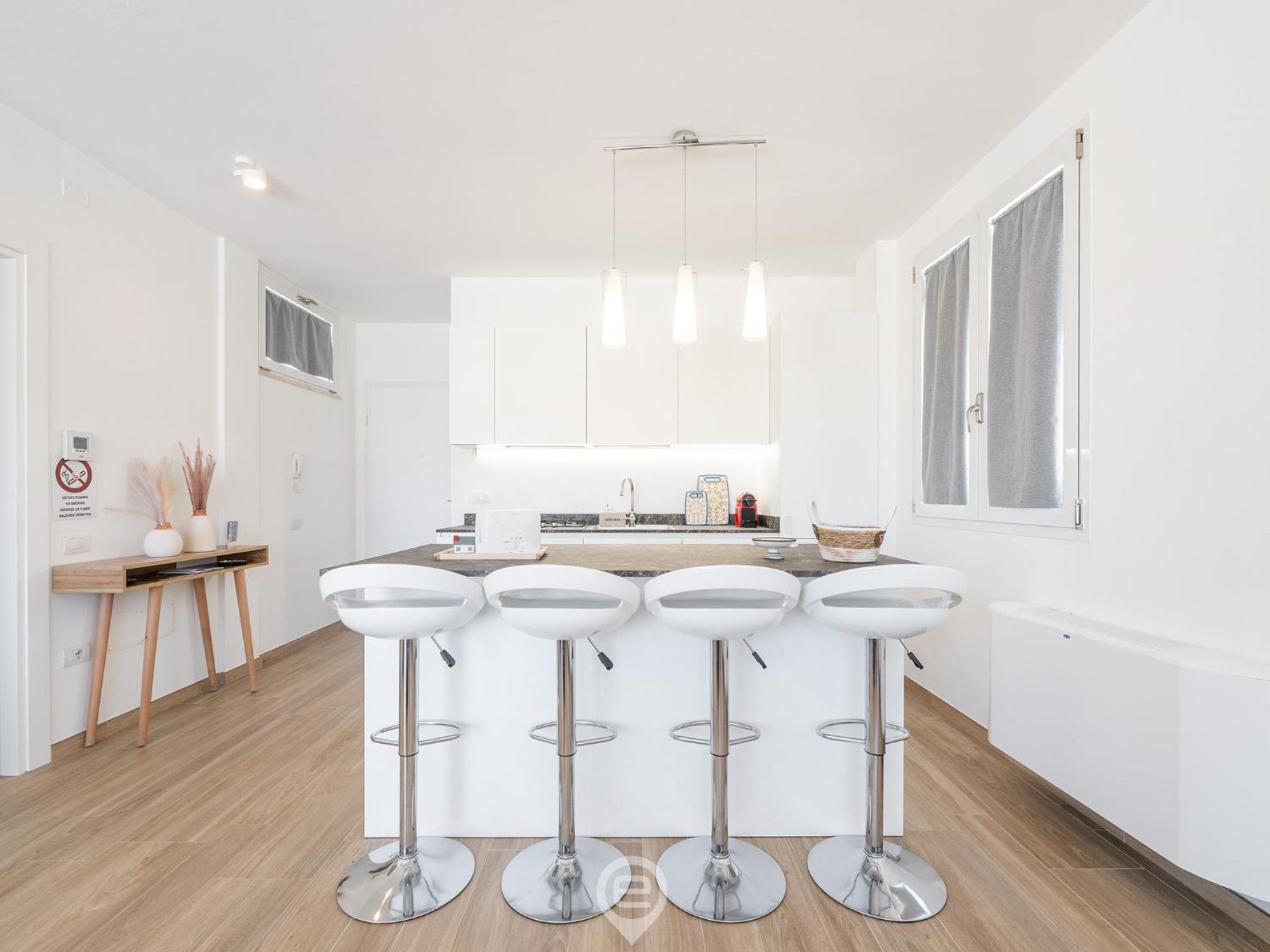 Bijoux - 1 * Cagliari